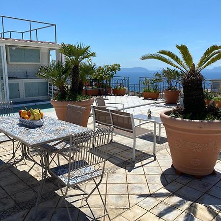 Terrazza Morghen Panoramic Rooftop Napels Buitenkant foto